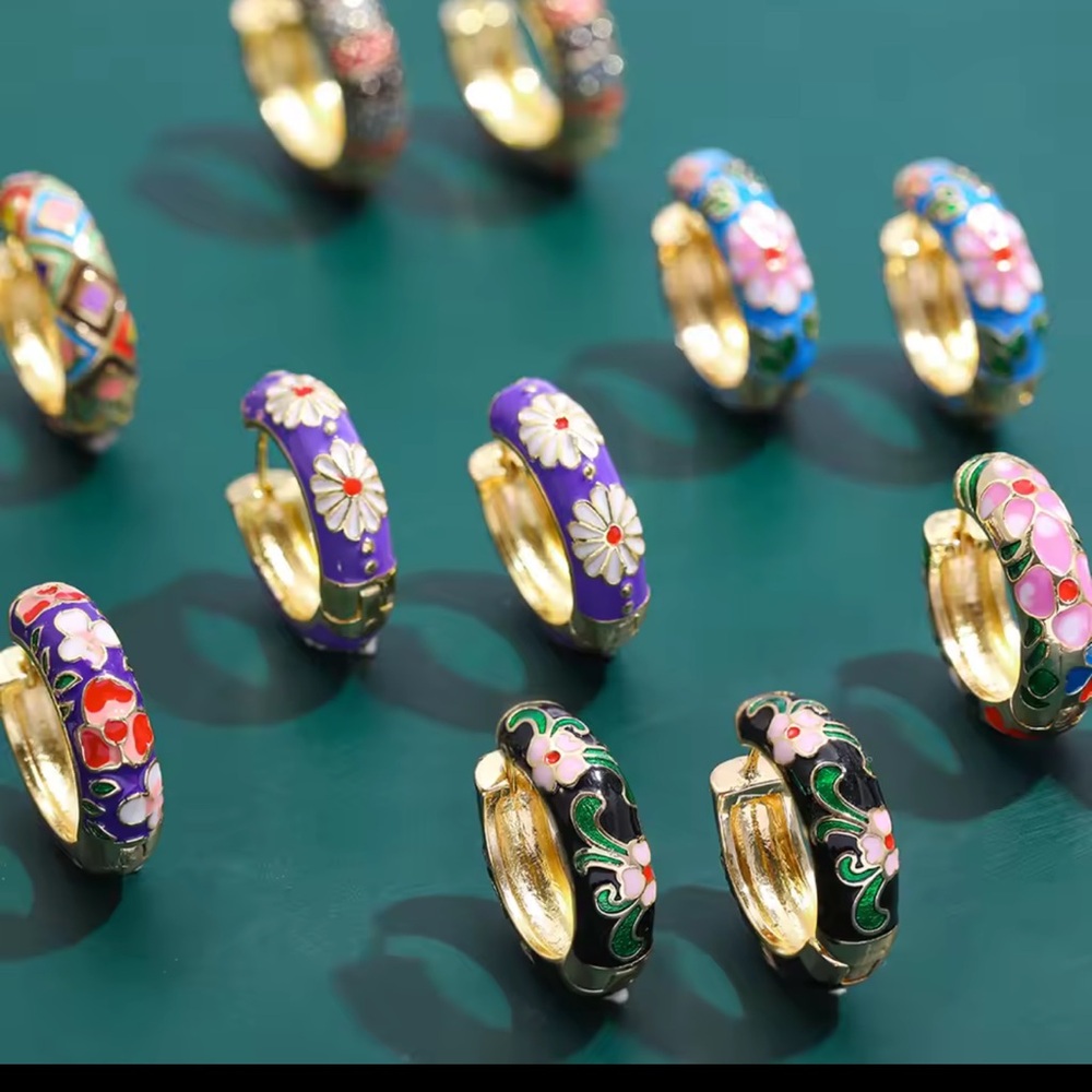 Colorful Enamel Geometric Hoop Earrings - Picture 5 of 6